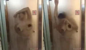 Ai cứu chị ấy đi, chỉ bị ma nhập kìa